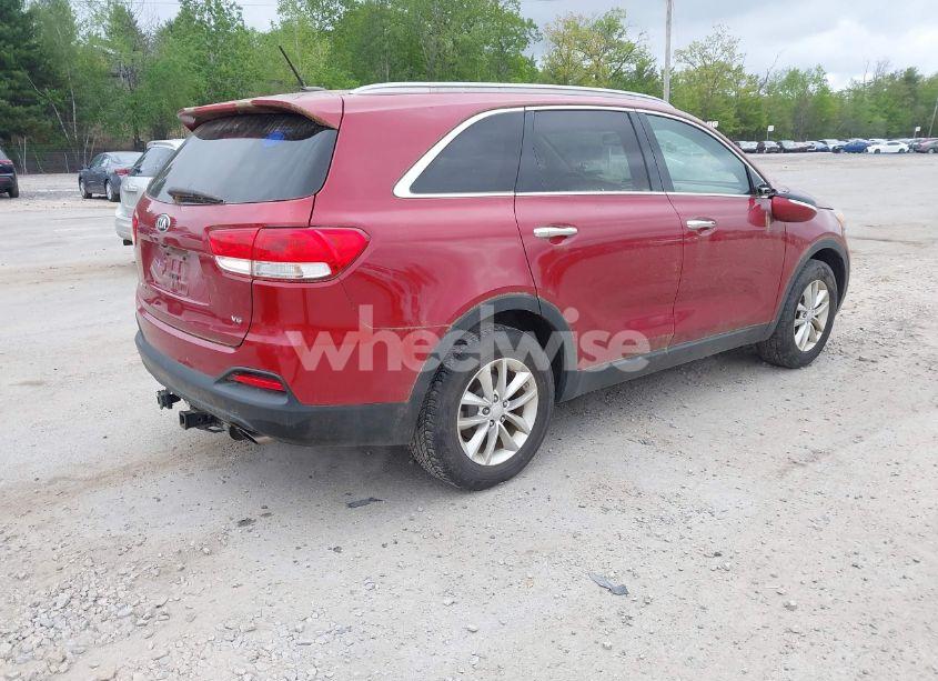 Photo 4 of 2016 Kia Sorento 3.3L LX (VIN 5XYPG4A50GG110725)