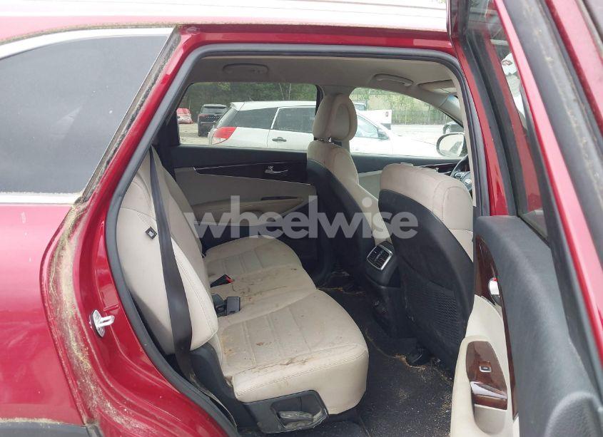 Photo 8 of 2016 Kia Sorento 3.3L LX (VIN 5XYPG4A50GG110725)