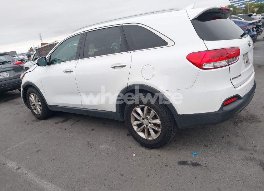 Photo 14 of 2017 Kia Sorento 3.3L LX (VIN 5XYPG4A50HG232597)