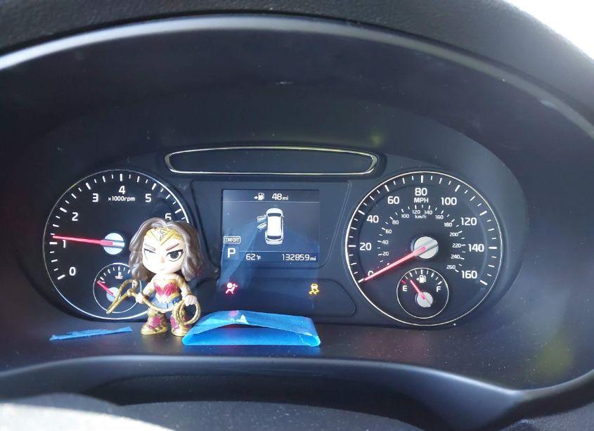 Photo 7 of 2019 Kia Sorento 3.3L LX (VIN 5XYPG4A50KG561033)