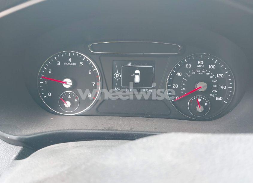 Photo 7 of 2018 Kia Sorento 3.3L LX (VIN 5XYPG4A51JG352947)