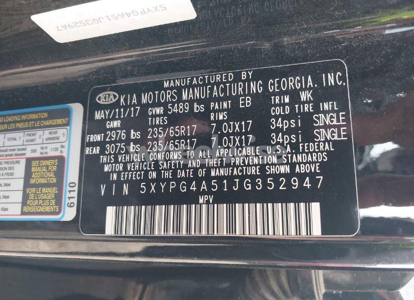 Photo 9 of 2018 Kia Sorento 3.3L LX (VIN 5XYPG4A51JG352947)