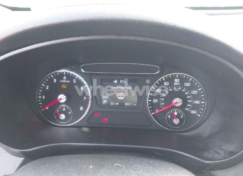 Photo 7 of 2019 Kia Sorento 3.3L LX (VIN 5XYPG4A51KG570873)