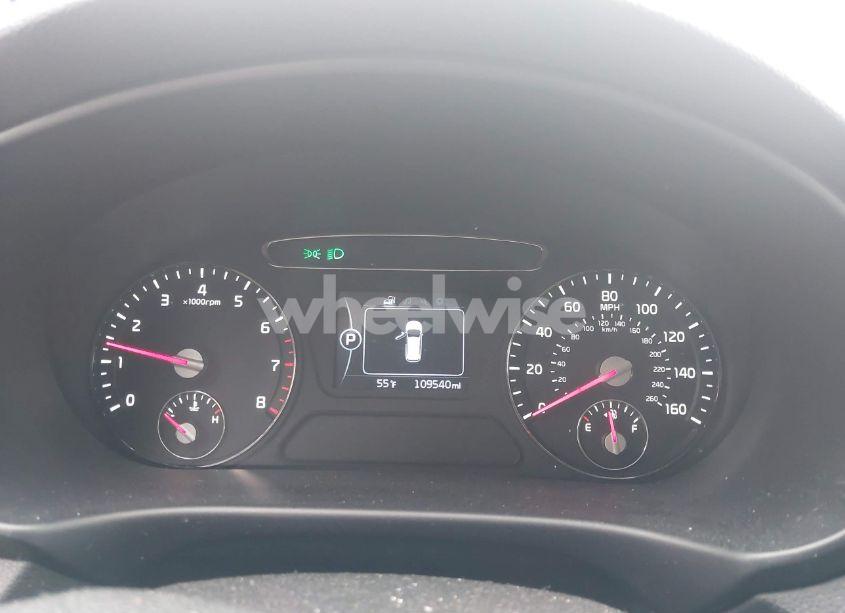 Photo 7 of 2016 Kia Sorento 3.3L LX (VIN 5XYPG4A52GG157304)