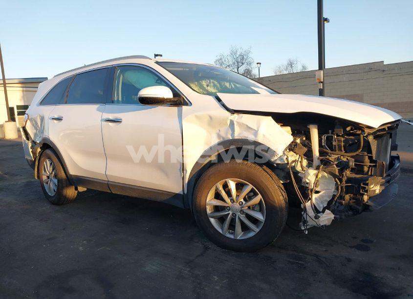 Photo 6 of 2018 Kia Sorento 3.3L LX (VIN 5XYPG4A52JG354741)