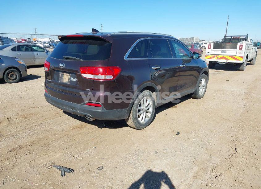 Photo 4 of 2016 Kia Sorento 3.3L LX (VIN 5XYPG4A53GG043148)