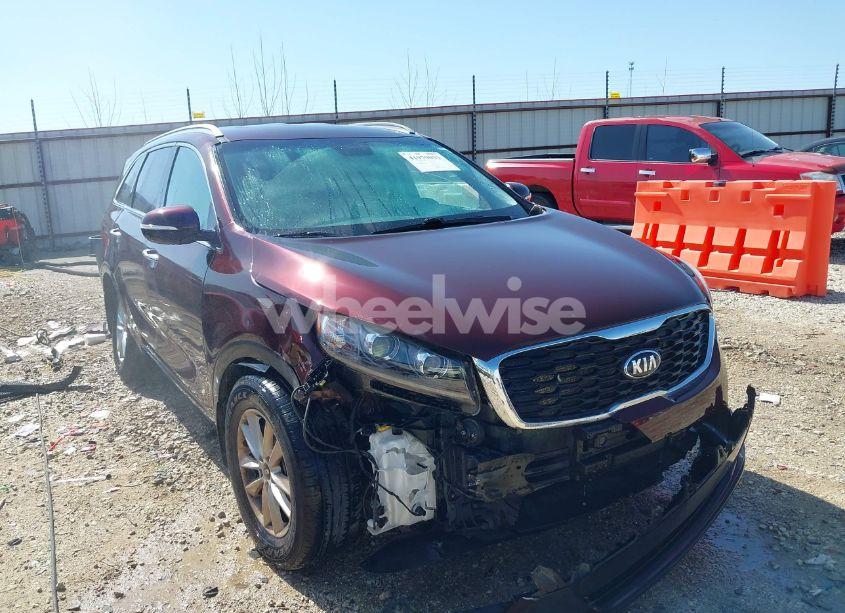 2019 Kia Sorento 3.3L LX (VIN 5XYPG4A53KG442330) main photo