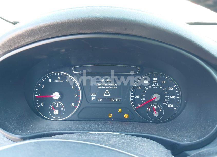 Photo 7 of 2019 Kia Sorento 3.3L LX (VIN 5XYPG4A53KG442330)