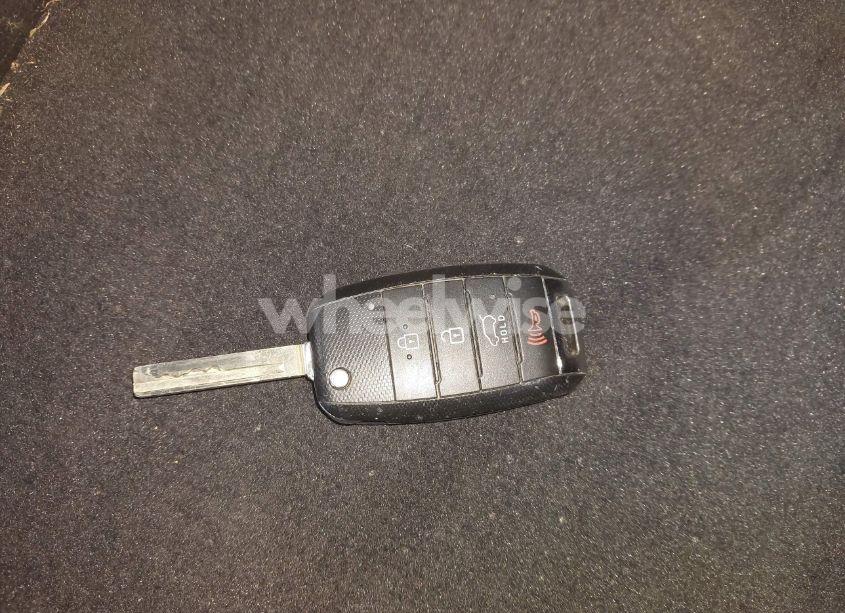 Photo 11 of 2020 Kia Sorento 3.3L LX (VIN 5XYPG4A53LG625132)