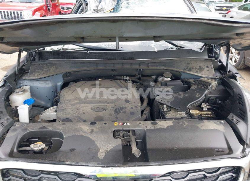 Photo 10 of 2020 Kia Sorento 3.3L LX (VIN 5XYPG4A53LG671897)