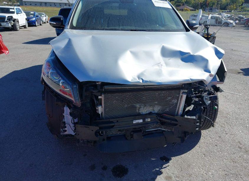 Photo 6 of 2020 Kia Sorento 3.3L S (VIN 5XYPG4A53LG710293)