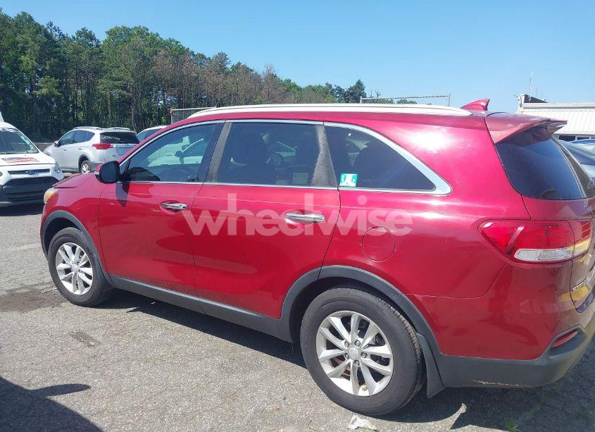 Photo 14 of 2016 Kia Sorento 3.3L LX (VIN 5XYPG4A54GG129844)