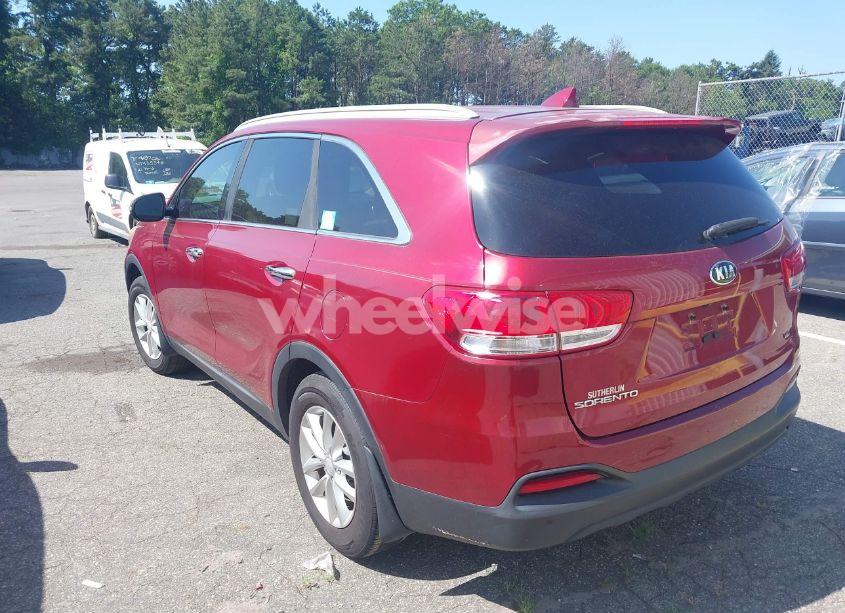 Photo 3 of 2016 Kia Sorento 3.3L LX (VIN 5XYPG4A54GG129844)