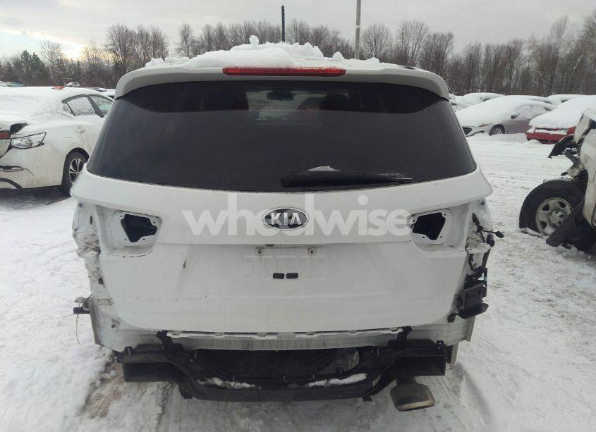 Photo 17 of 2019 Kia Sorento 3.3L LX (VIN 5XYPG4A54KG561519)