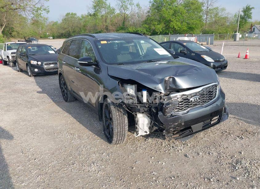 2020 Kia Sorento 3.3L S (VIN 5XYPG4A54LG706009) main photo