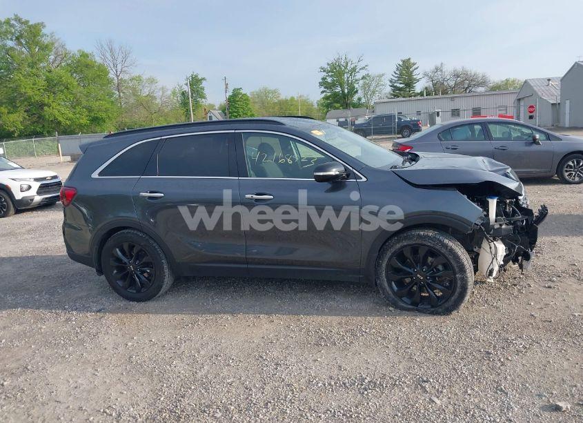 Photo 13 of 2020 Kia Sorento 3.3L S (VIN 5XYPG4A54LG706009)