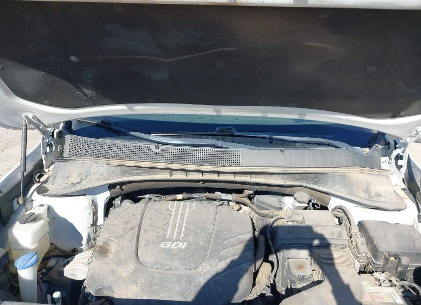 Photo 10 of 2016 Kia Sorento 3.3L LX (VIN 5XYPG4A55GG009602)