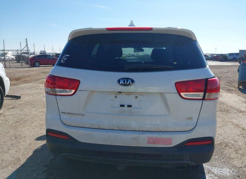 Photo 16 of 2016 Kia Sorento 3.3L LX (VIN 5XYPG4A55GG009602)