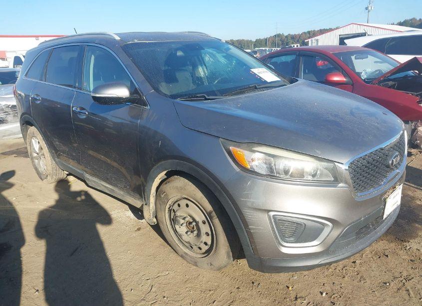 2016 Kia Sorento 3.3L LX (VIN 5XYPG4A55GG163159) main photo