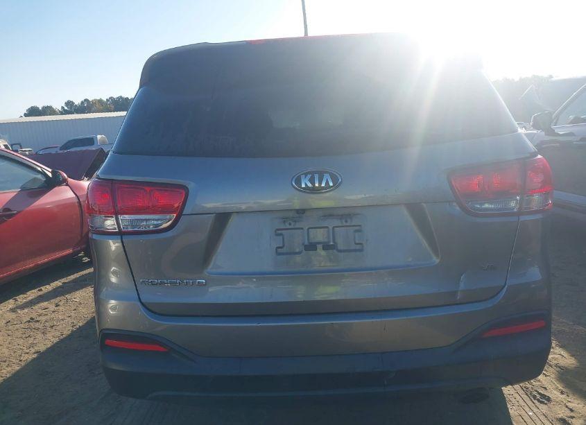 Photo 17 of 2016 Kia Sorento 3.3L LX (VIN 5XYPG4A55GG163159)