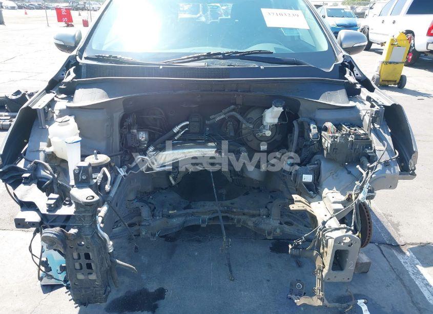 Photo 6 of 2016 Kia Sorento 3.3L LX (VIN 5XYPG4A55GG182102)