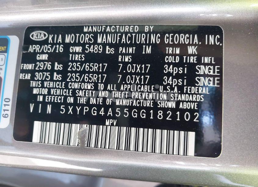 Photo 9 of 2016 Kia Sorento 3.3L LX (VIN 5XYPG4A55GG182102)