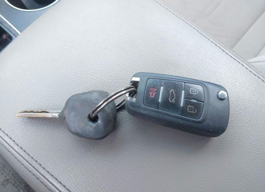 Photo 11 of 2017 Kia Sorento 3.3L LX (VIN 5XYPG4A55HG208053)