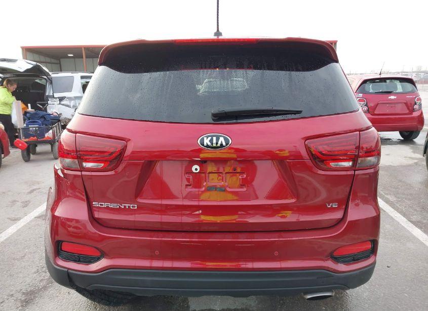 Photo 16 of 2019 Kia Sorento 3.3L S (VIN 5XYPG4A55KG589443)