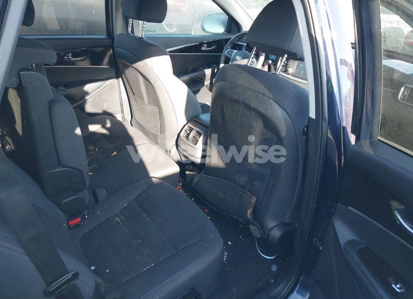 Photo 8 of 2020 Kia Sorento 3.3L LX (VIN 5XYPG4A55LG623981)