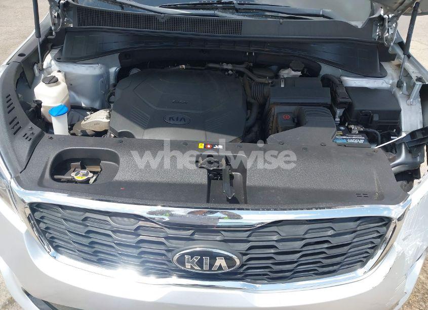 Photo 10 of 2020 Kia Sorento 3.3L S (VIN 5XYPG4A55LG694372)