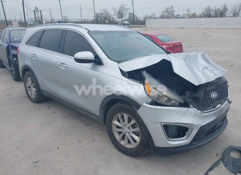 2017 Kia Sorento 3.3L LX (VIN 5XYPG4A56HG201659) main photo
