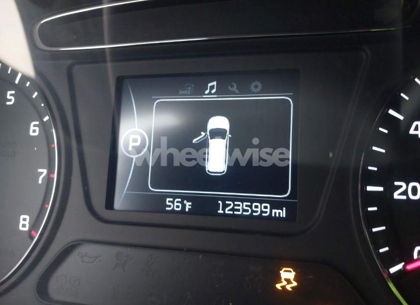 Photo 15 of 2017 Kia Sorento 3.3L LX (VIN 5XYPG4A56HG201659)