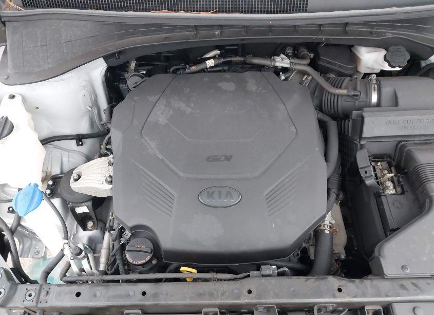 Photo 10 of 2019 Kia Sorento 3.3L LX (VIN 5XYPG4A56KG573610)