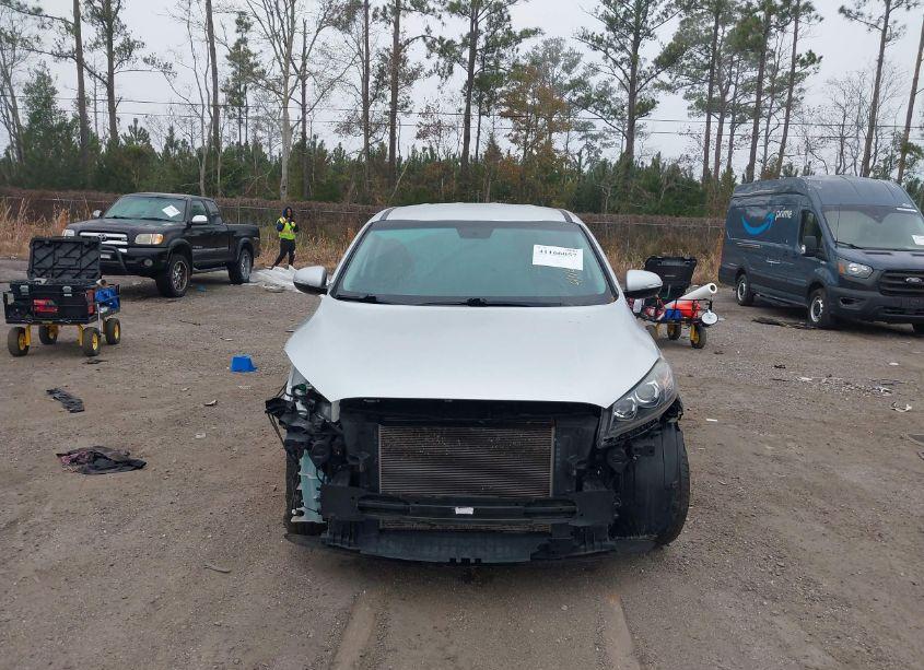 Photo 12 of 2019 Kia Sorento 3.3L LX (VIN 5XYPG4A56KG573610)