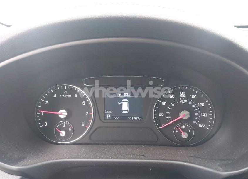 Photo 7 of 2019 Kia Sorento 3.3L S (VIN 5XYPG4A56KG598555)