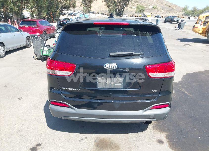 Photo 16 of 2016 Kia Sorento 3.3L LX (VIN 5XYPG4A57GG002246)