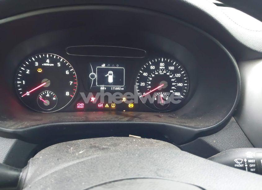 Photo 7 of 2016 Kia Sorento 3.3L LX (VIN 5XYPG4A57GG147982)