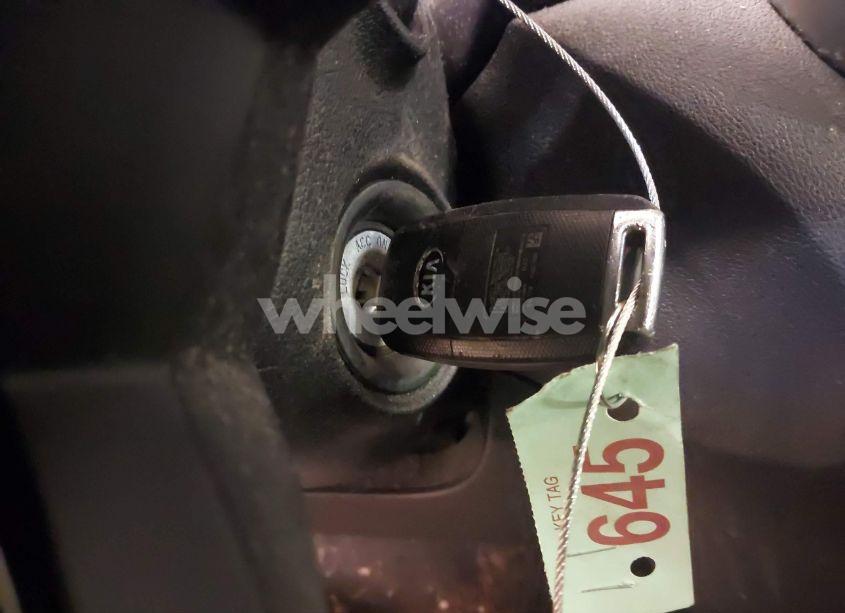 Photo 11 of 2019 Kia Sorento 3.3L S (VIN 5XYPG4A57KG601463)