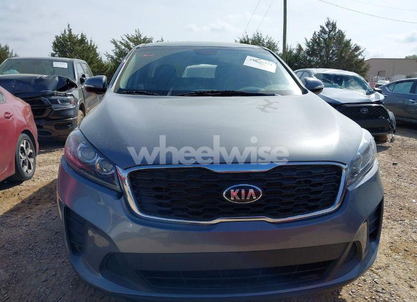 Photo 12 of 2020 Kia Sorento 3.3L LX (VIN 5XYPG4A57LG667674)