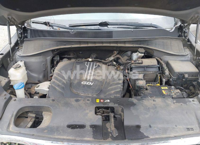 Photo 10 of 2016 Kia Sorento 3.3L LX (VIN 5XYPG4A58GG010789)