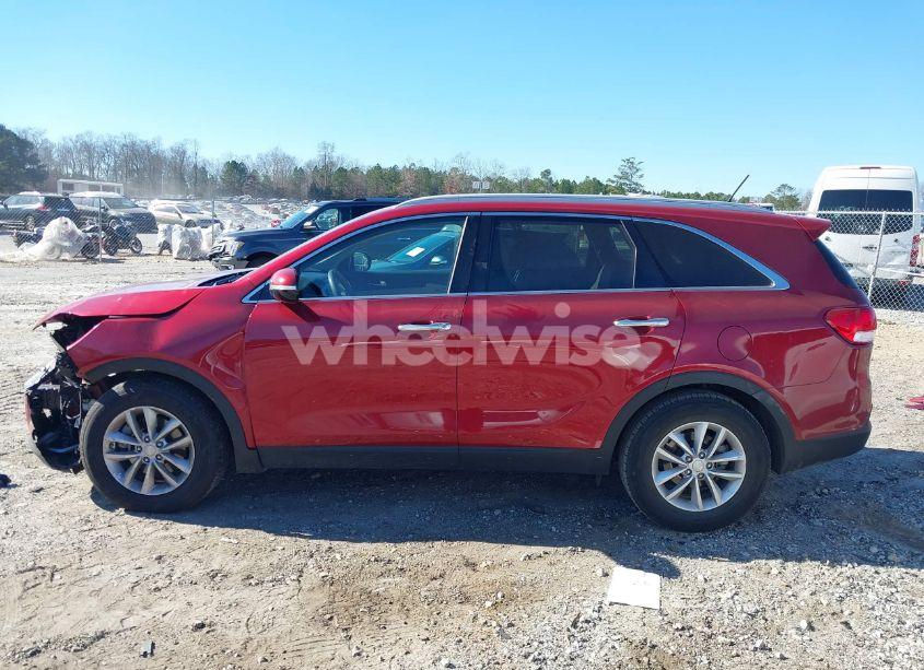 Photo 15 of 2017 Kia Sorento 3.3L LX (VIN 5XYPG4A58HG194584)