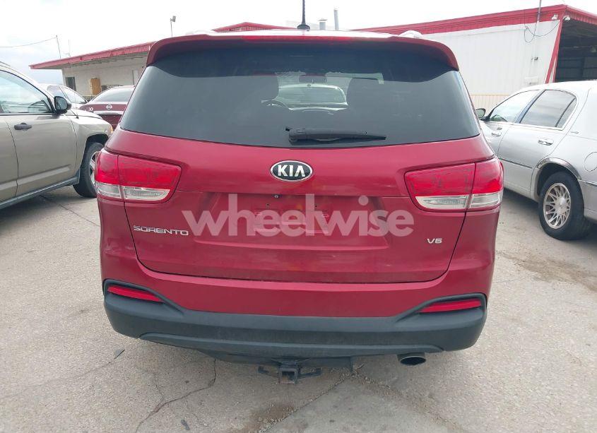 Photo 16 of 2017 Kia Sorento 3.3L LX (VIN 5XYPG4A58HG220696)