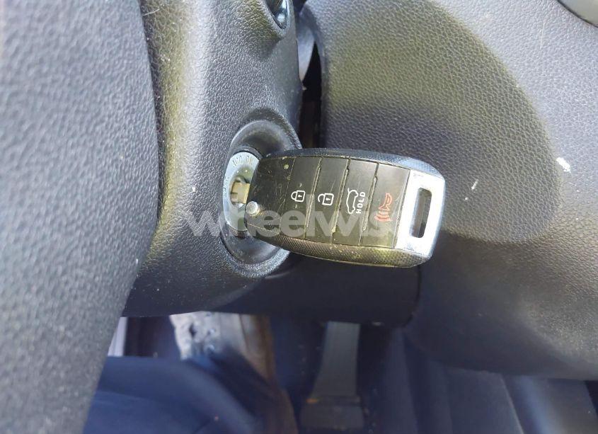 Photo 11 of 2017 Kia Sorento 3.3L LX (VIN 5XYPG4A58HG285919)