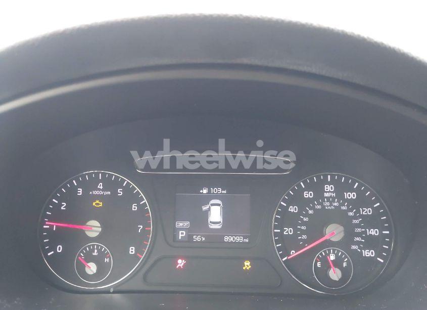 Photo 7 of 2019 Kia Sorento 3.3L LX (VIN 5XYPG4A58KG487814)