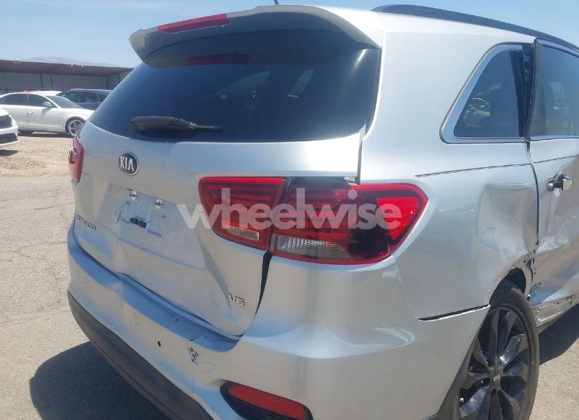 Photo 17 of 2019 Kia Sorento 3.3L S (VIN 5XYPG4A58KG597729)