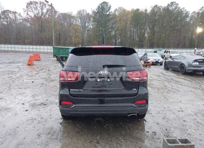 Photo 16 of 2020 Kia Sorento 3.3L LX (VIN 5XYPG4A58LG627734)
