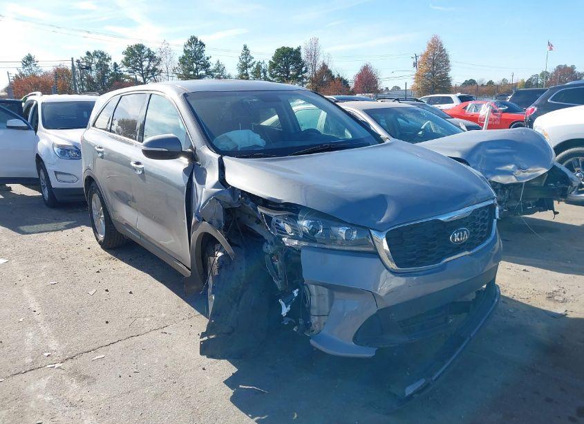 2020 Kia Sorento 3.3L LX (VIN 5XYPG4A58LG637762) main photo