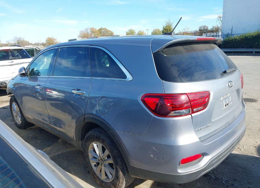 Photo 15 of 2020 Kia Sorento 3.3L LX (VIN 5XYPG4A58LG637762)