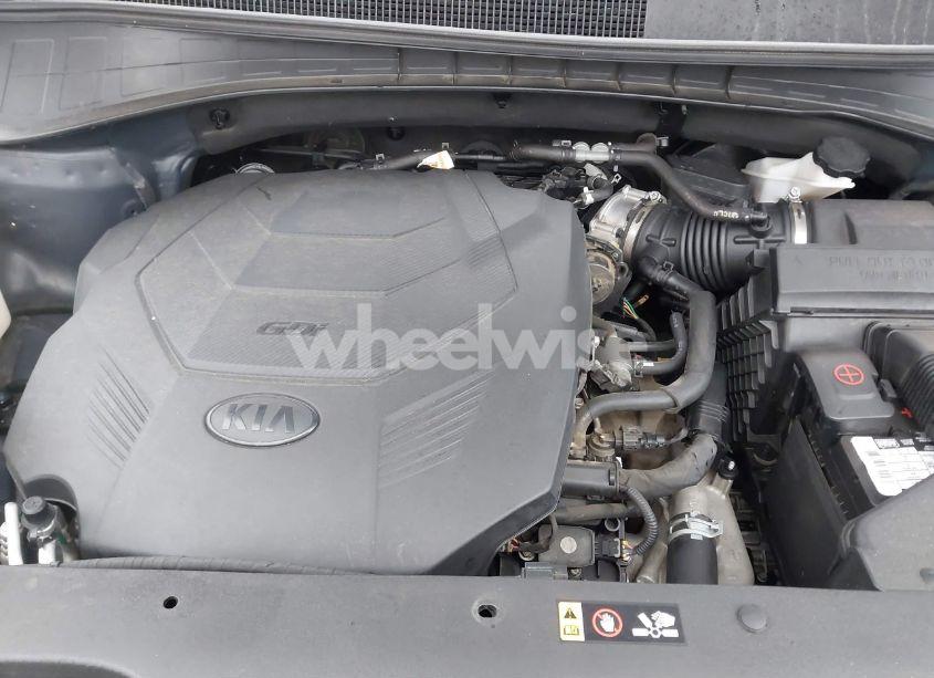 Photo 10 of 2019 Kia Sorento 3.3L LX (VIN 5XYPG4A59KG465613)