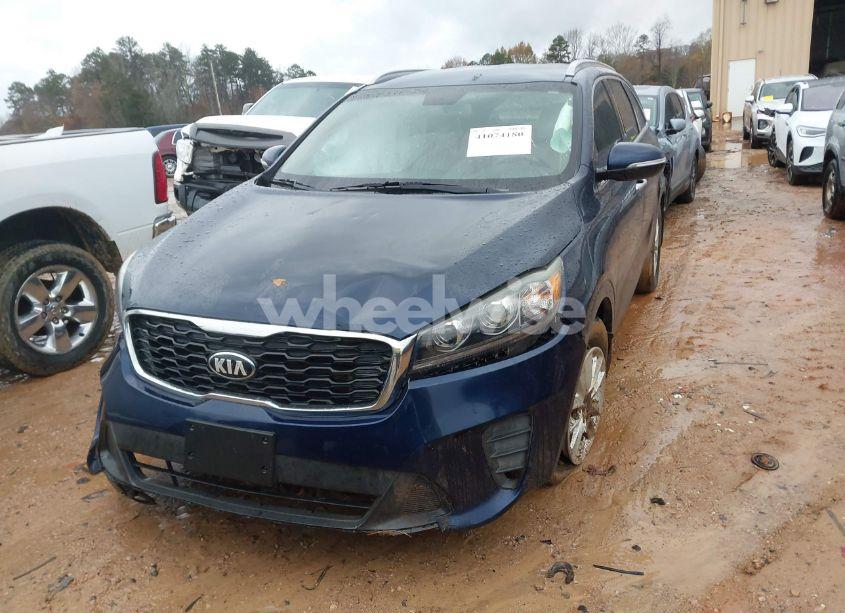 Photo 12 of 2019 Kia Sorento 3.3L LX (VIN 5XYPG4A59KG465613)